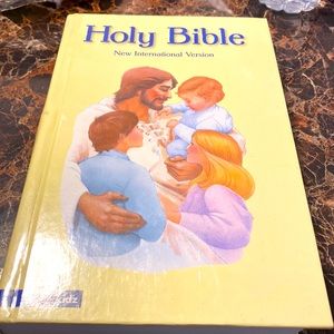 The Hoy Bible NIV Childrens Bible Zonderkidz